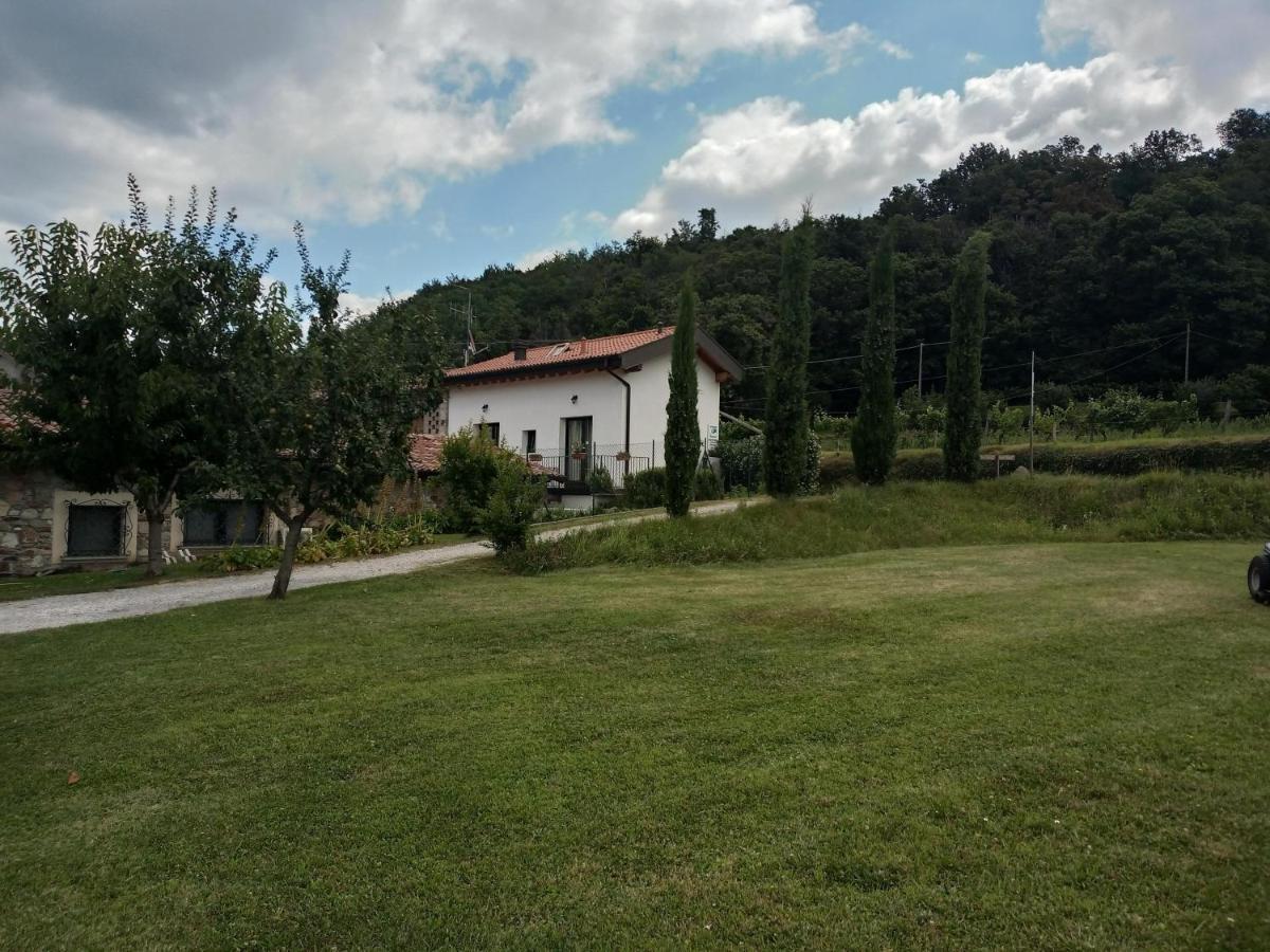 Agriturismo Cascina Rossano Провальо-д'Изео Экстерьер фото